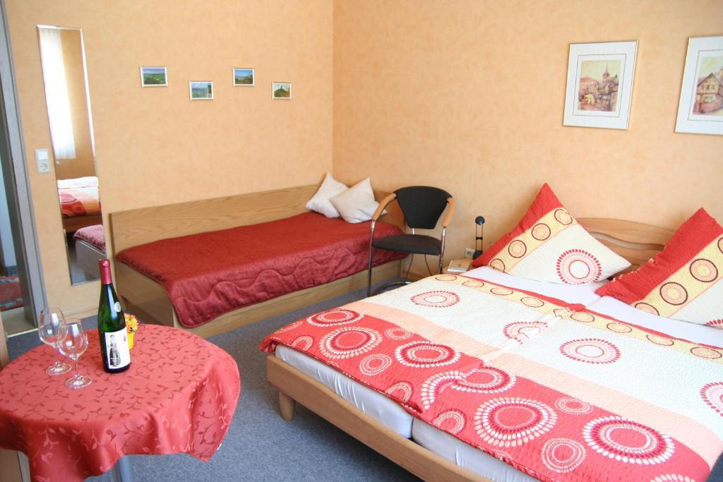 Hotel Ferienweingut Hensler Briedel Camera foto